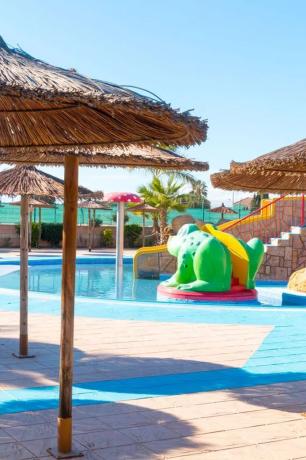 Chalet adosado en puerta Bonita