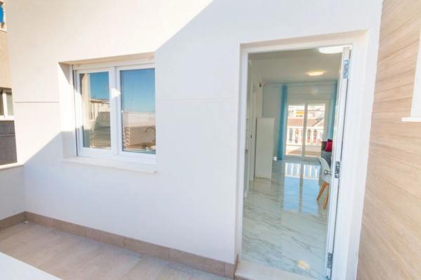 Chalet adosado en puerta Bonita