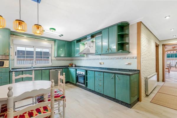 Casa independiente en calle Botticelli, 3