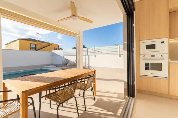 Casa independiente en calle Bizet