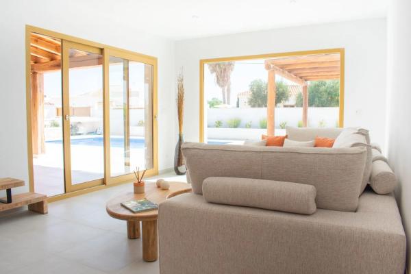 Casa independiente en calle Julio Cortázar, 14