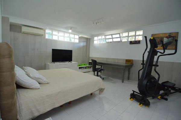 Casa independiente en calle Jorge Manrique