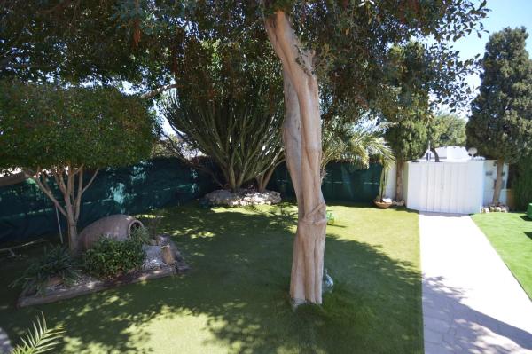 Casa independiente en calle Jorge Manrique