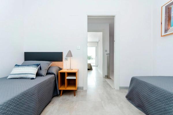 Casa independiente en calle las Abubillas