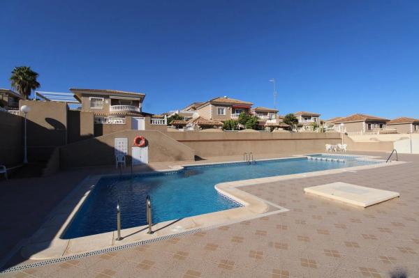 Chalet en Barrio Los Balcones - Los Altos del Edén