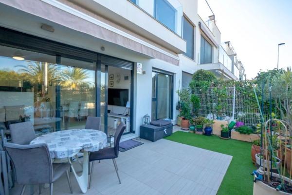 Piso en Barrio Los Balcones - Los Altos del Edén