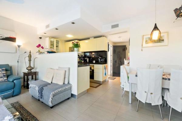 Piso en Barrio Los Balcones - Los Altos del Edén