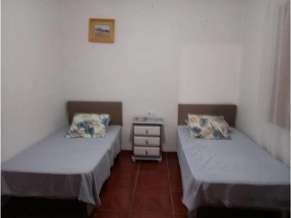 Casa independiente en calle Ucrania, 1