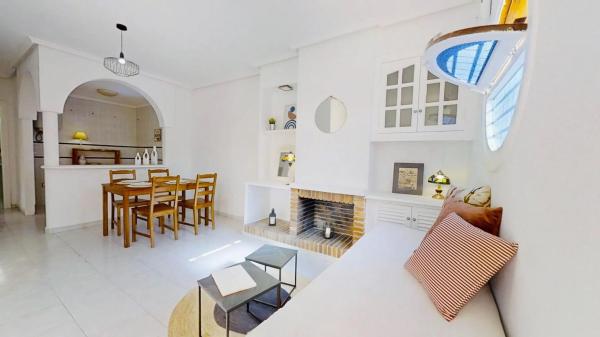 Casa independiente en avenida Espuña