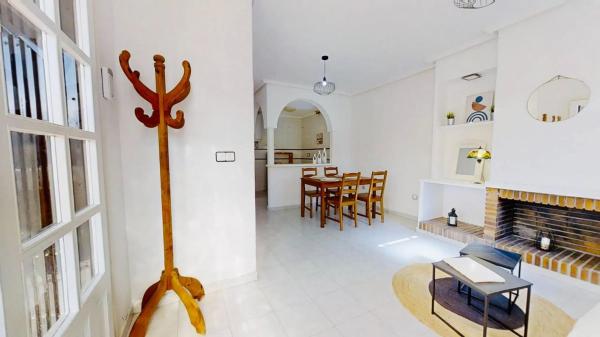 Casa independiente en avenida Espuña