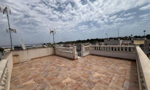 Chalet en Barrio Los Balcones - Los Altos del Edén
