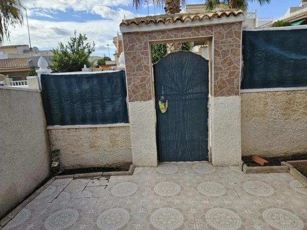 Chalet en Barrio Los Balcones - Los Altos del Edén