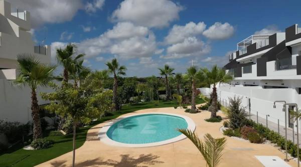 Chalet pareado en calle Zv 54, 5 r