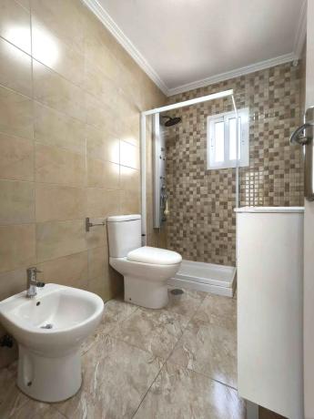 Chalet pareado en calle Calar Alto