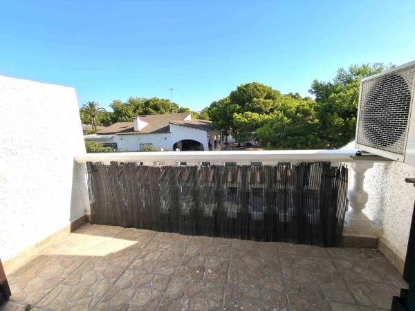 Chalet pareado en calle Calar Alto