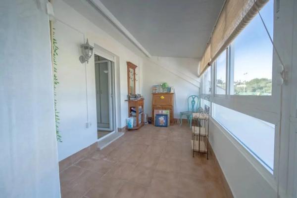 Chalet pareado en calle las Rosas