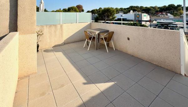 Ático en calle Ucrania, 16 a