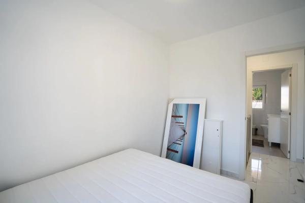 Chalet pareado en avenida de Torrevieja