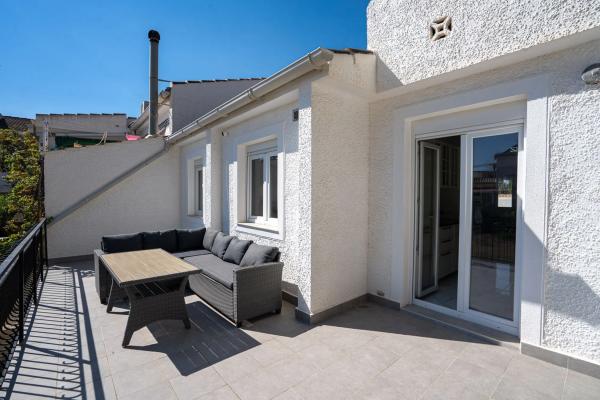 Chalet pareado en avenida de Torrevieja