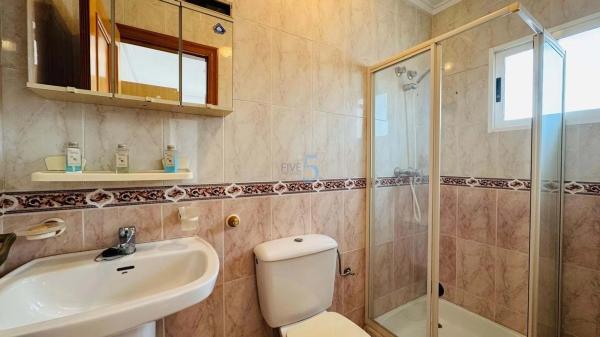 Chalet en Barrio Los Balcones - Los Altos del Edén