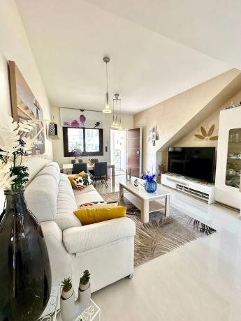 Chalet pareado en calle Teulada s/n