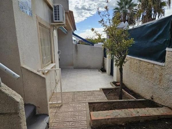 Chalet pareado en avenida Tomas Boj Andreu