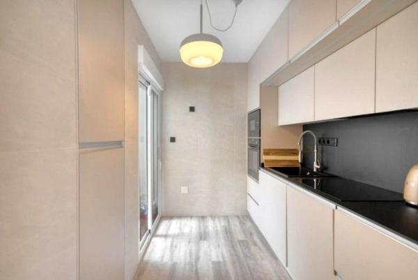 Chalet adosado en avenida de Alicante, 20