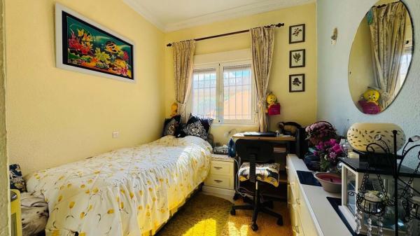 Chalet en Barrio Los Balcones - Los Altos del Edén