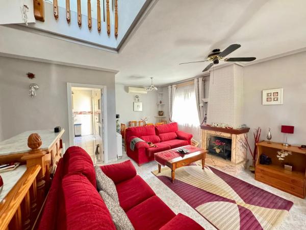 Chalet en Barrio Los Balcones - Los Altos del Edén