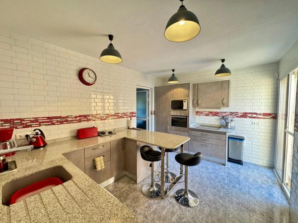 Chalet en Barrio Los Balcones - Los Altos del Edén