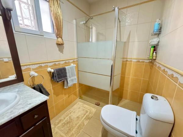 Chalet en Barrio Los Balcones - Los Altos del Edén