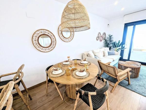 Chalet adosado en avenida de Denia