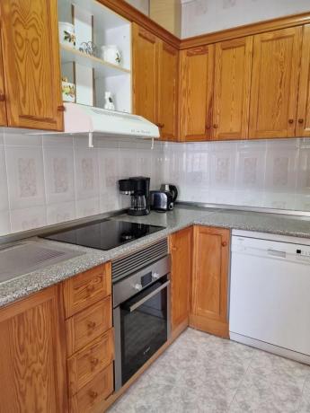 Chalet pareado en calle Peñalara