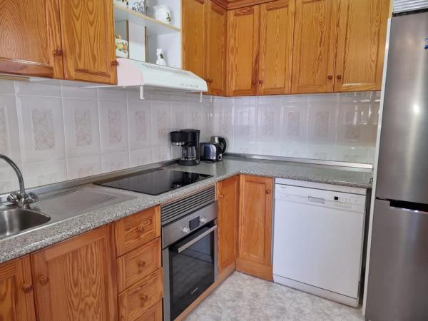 Chalet pareado en calle Peñalara