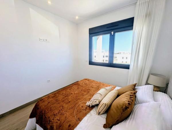 Chalet adosado en avenida de Denia