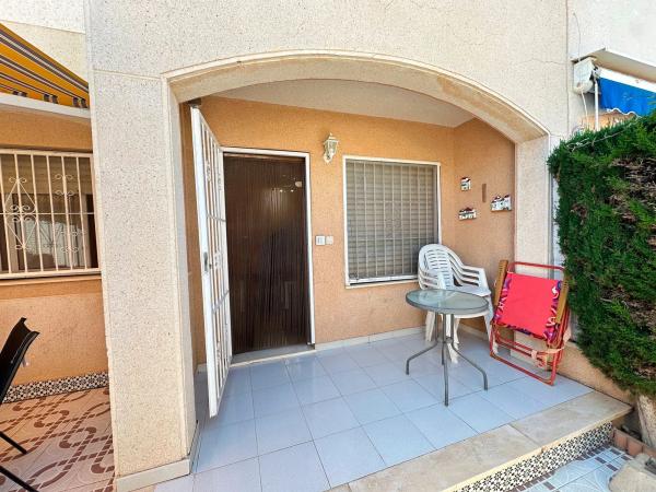 Chalet adosado en lago jardin