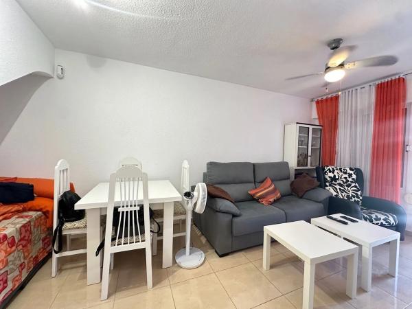 Chalet adosado en lago jardin