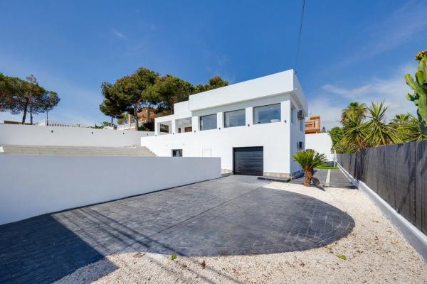Casa independiente en calle Covadonga