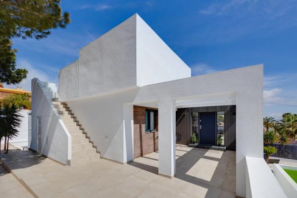 Casa independiente en calle Covadonga