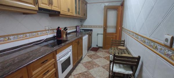 Chalet adosado en calle Veleta, 69