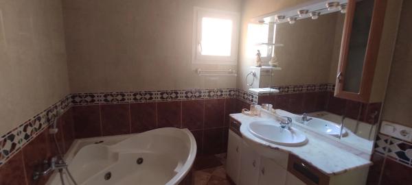 Chalet adosado en calle Veleta, 69