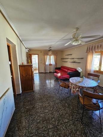 Casa independiente en calle Venus Bal