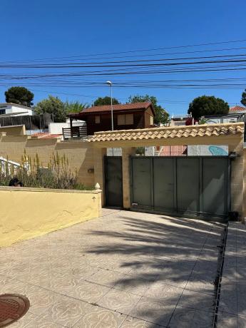 Casa independiente en avenida de Torrevieja