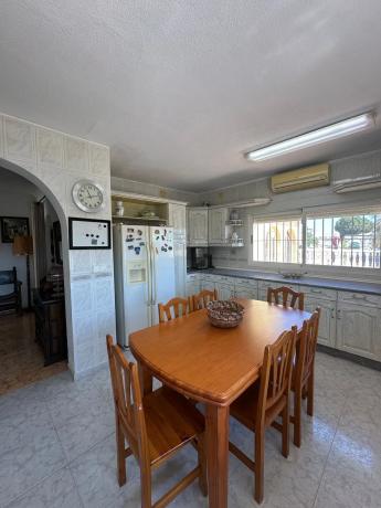 Casa independiente en avenida de Torrevieja