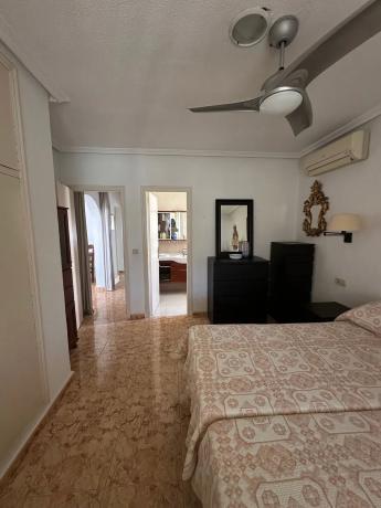 Casa independiente en avenida de Torrevieja