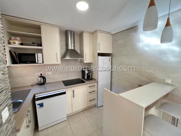 Chalet adosado en calle Laguna Rosa