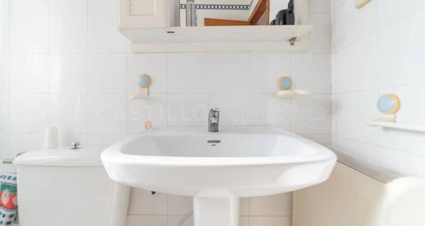 Casa independiente en calle Marcelina