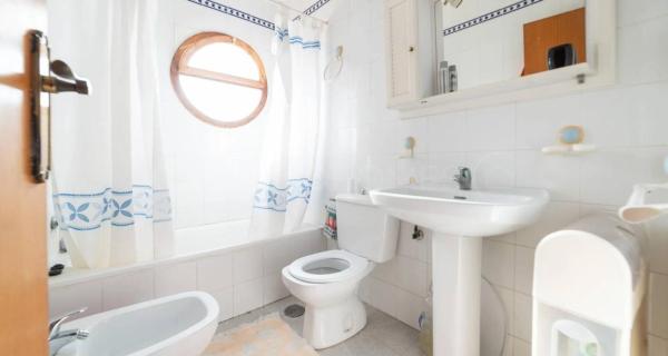 Casa independiente en calle Marcelina