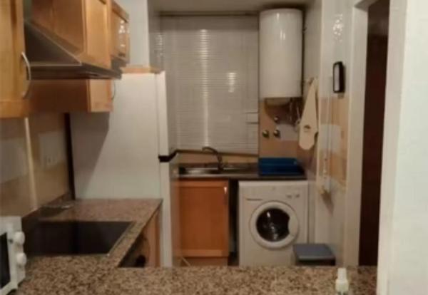 Piso en calle Caritas