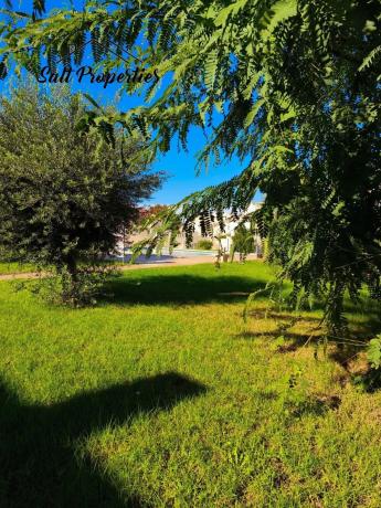 Chalet adosado en calle la Calera